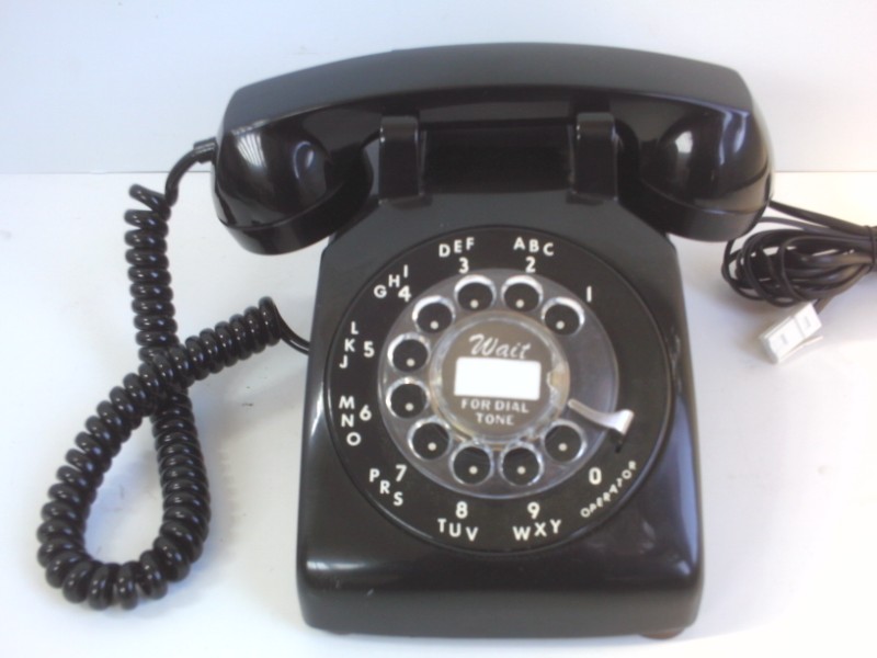 Black American 50s/60s dial phone